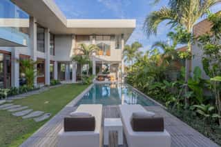 Tropical Brutalist Family Home in Pererenan — image 1 of 12
